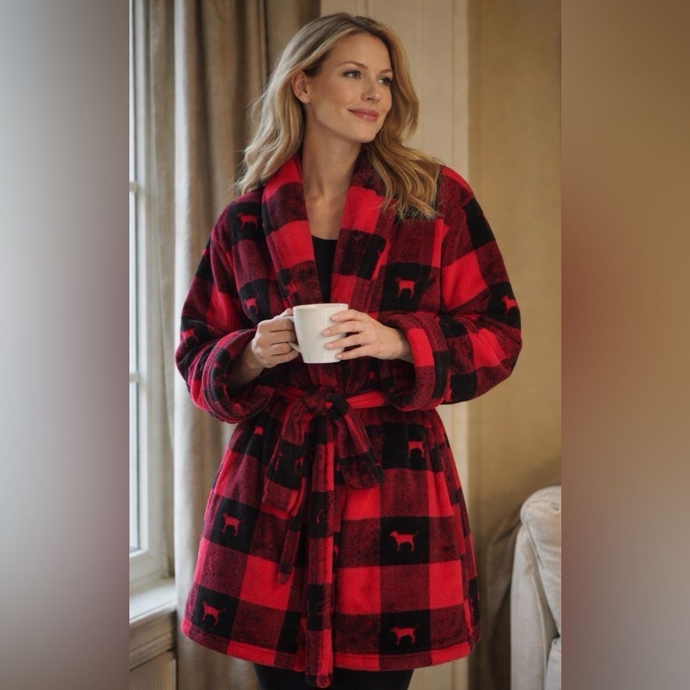 Victorias Secret Red/Black Fleece Robe